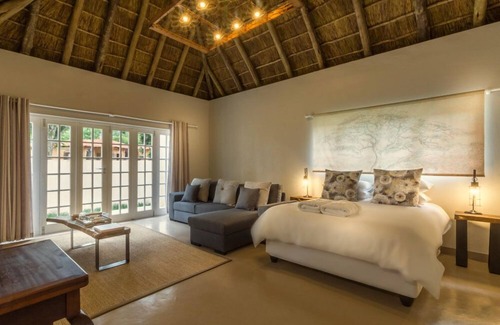 Pretoria Bed & Breakfast | Exquisite Pierneef's Kraal: Spa & Family-Friendly Retreat