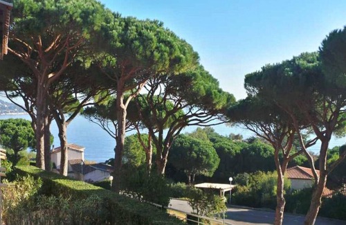La Nartelle Apartment | Ideal Family Retreat: Pierre et Vacances n° 14 Appartement