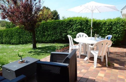 Equihen-Plage Bed & Breakfast | Discover Pierre & Scully: Oceanfront Family Retreat