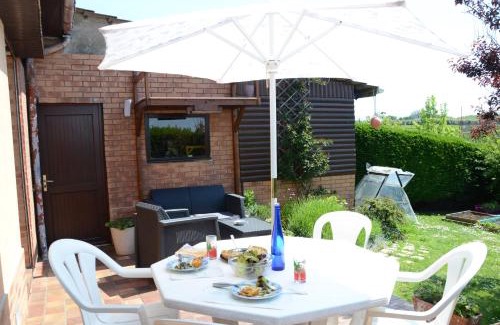 Equihen-Plage Bed & Breakfast | Discover Pierre & Scully: Oceanfront Family Retreat