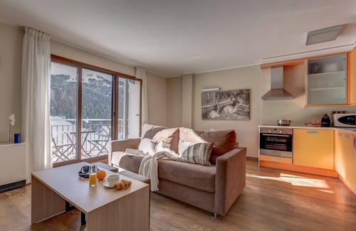 Bordes d'Envalira Apartment | Discover Pierre & Vacances Andorra Bordes d'Envalira Hotel