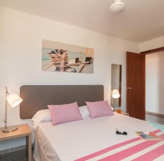 Sant Salvador Apartment | Relax at Pierre & Vacances Comarruga: Oceanfront Retreat