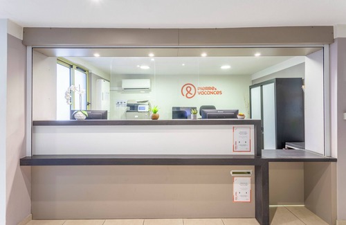 Sainte-Maxime City Centre House | Relaxing Stay at Pierre & Vacances Résidence Les Platanes
