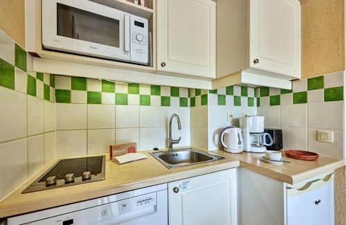 Deauville City Centre House | Relaxing Ocean View Stay at Pierre & Vacances Résidence Les Embruns