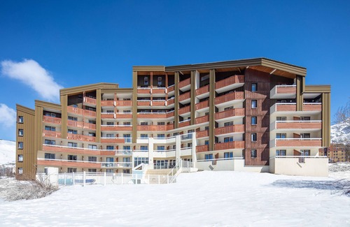 Bergers House | Pet-Friendly Retreat at Pierre & Vacances Résidence Les Bergers