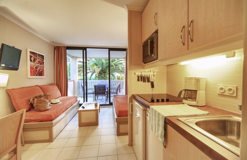 Le Lavandou House | Discover Pierre & Vacances Residence L'Anse de Pramousquier