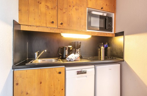 Jeux House | Explore Pierre & Vacances Residence L'Ours Blanc Retreat