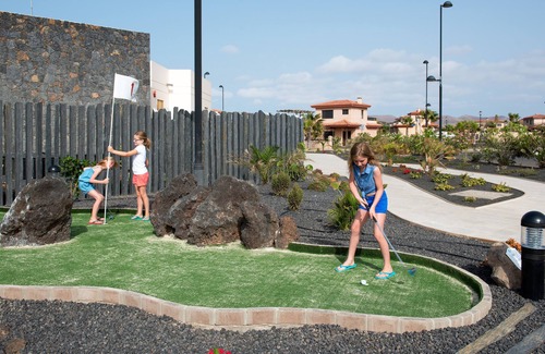 La Oliva Apartment | Pet-Friendly Pierre & Vacances Resort Fuerteventura Awaits