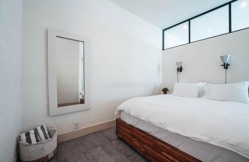 Pietermaai District Hotel | Relax at Pietermaai Oasis: 4-Star Oceanfront Retreat