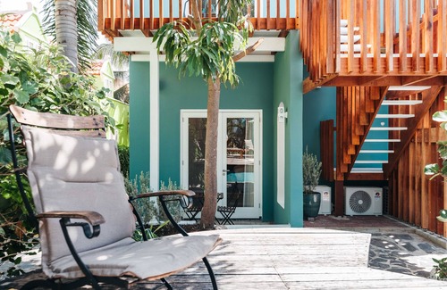 Pietermaai District Apartment | Pietermaai Oasis: Relax by the Ocean with Pool & Spa