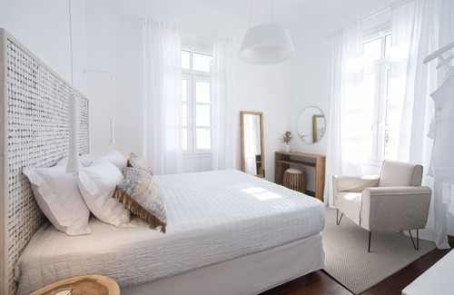 Mykonos Hotel | Elegant Pietra Bianca 1891 Junior Suite with Breakfast