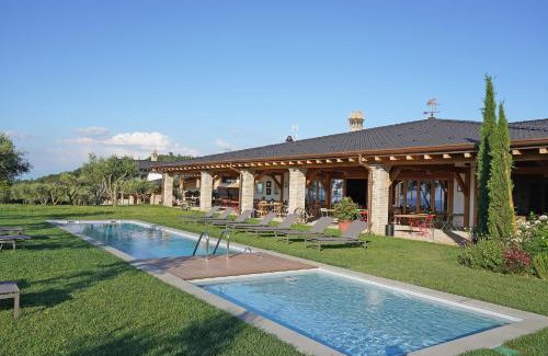 Polpenazze del Garda House | Discover Pietra Cavalla - Family-Friendly Ranch & Resort