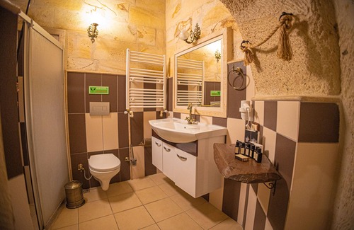 Nevsehir Hotel | Experience Pietra Cave Suites: Guest Rated 9.8 with Breakfast