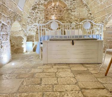 Modugno Hotel | Elegant Pietrabianca Suite - Guest Rated 10/10 Experience