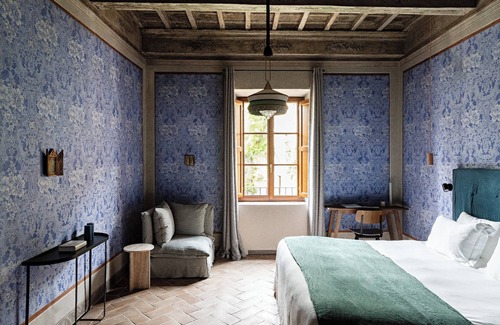 Radda in Chianti Hotel | Elegant Pieve Aldina Relais & Chateaux with Pool and Spa