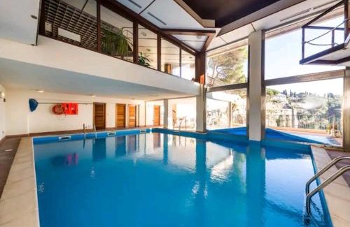Pieve Ligure Apartment | Oceanfront Villa Regina: Unforgettable Views & Pool Access