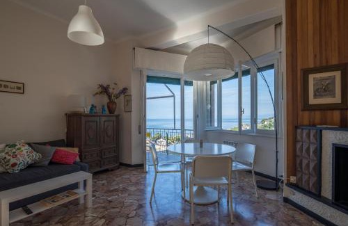 Pieve Ligure Apartment | Pieve Ligure Seaside View, Wifi