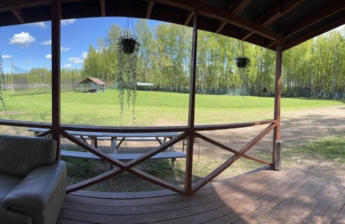 Plavniekkalns House | Discover PIF PAF pirtiņa: Pet-Friendly with Hot Tub