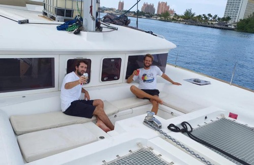 Nassau Boat Rental | Unforgettable Pig Beach Tour on CAT Phoenix 777 Boat