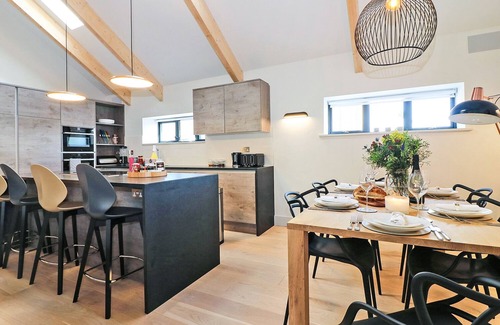Falmouth Cottage | Unforgettable Stays at Pig House, Boskensoe Barns - 10/10 Rating