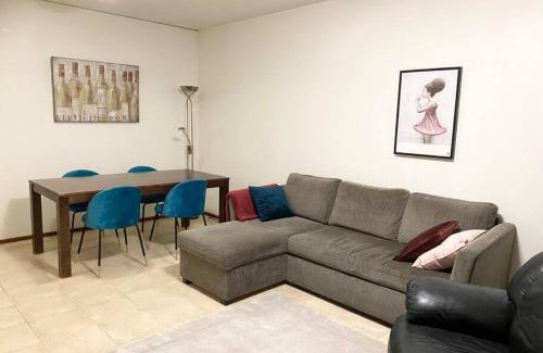 Koillinen District Apartment | PIHLAJISTO 1 - Newly Renovated Family-Friendly Condo