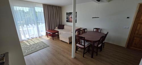 Kuressaare Apartment | Pihtla põik külalistemaja apartment #1