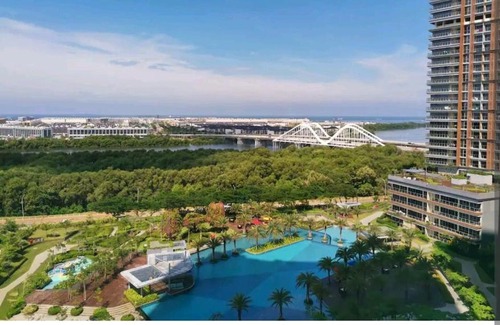 Pantai Indah Kapuk Apartment | Family Suite with Breathtaking Views and Fast Wifi