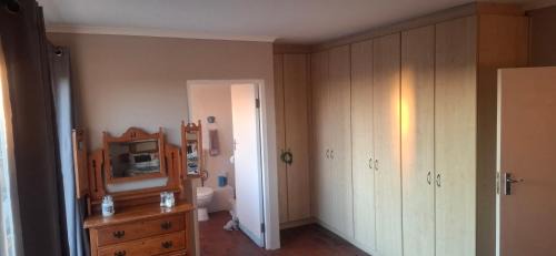 Van Dyks Bay Apartment | Oceanfront Getaway at Pik 'n Wyntjie – 4-Star Retreat