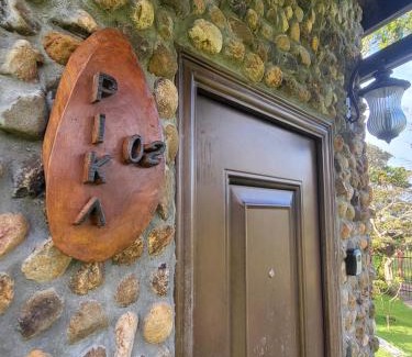 La Laguna Other | Delightful PIKA CABINS 2: Pet-Friendly & Family Approved