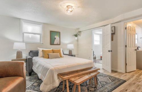 Central Colorado Springs Apartment | Explore Pikes Charm: King Workspace with Roku & BBQ