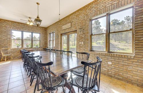 Colorado Springs House | Beautiful Colorado Springs Home with Mountain Views