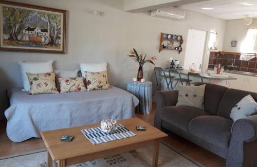 Bergrivier Apartment | Scenic Piketberg Home with Accessible Family-Friendly Amenities