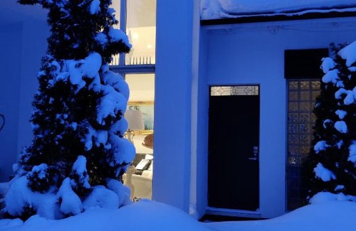 Keuruu Apartment | Cozy Pikkukoti Villa: Oceanfront Stay with Family-Friendly Amenities