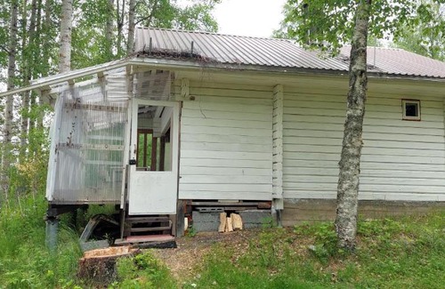 Ylikiiminki Cabin | Enjoy Family-Friendly Comfort at Pikkumökki Lintukoto
