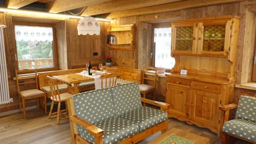 Charvensod Apartment | Guest Rated 10/10: Pila Appartamenti La Taverna Peroulaz