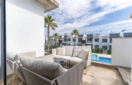 Pilar de la Horadada Apartment | Pilar Palms Penthouse: Oceanfront Stay with 2 Pools