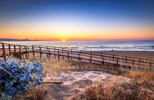 Gran Alacant Apartment | Oceanfront Getaway at Pilarsevahome - Pet-Friendly Retreat