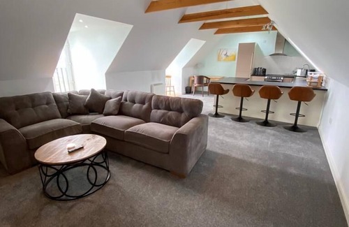 Much Birch Hotel | Eco-Friendly Retreat at Pilgrim Hotel with Breakfast Included