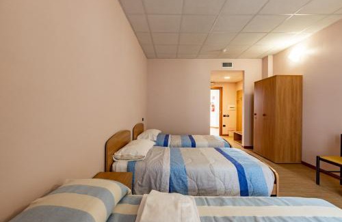 Villanova d'Asti Hotel | Pet-Friendly Retreat at PILGRIM'S HOUSE by Alterego