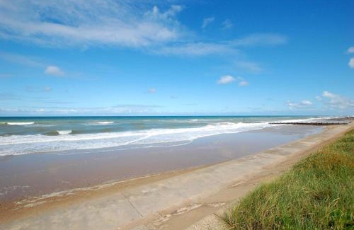 Bacton House | Discover Pilgrims Prospect: Family and Pet-Friendly Retreat