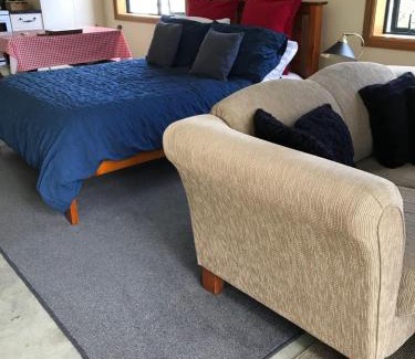Miranda Apartment | Discover Pilgrims Rest: Guest Rated 8.7/10 Retreat