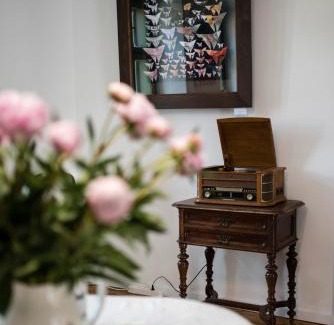 Szentendrei Bed & Breakfast | Pillangós-Ház: Pet-Friendly Retreat with Perfect Reviews