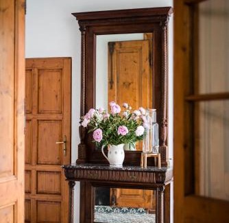 Szentendrei Bed & Breakfast | Pillangós-Ház: Pet-Friendly Retreat with Perfect Reviews