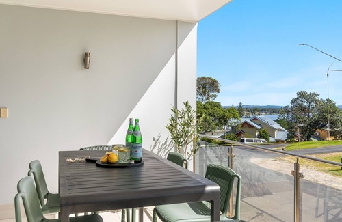 Yamba Apartment | Relax in Pilotage 3 with Ocean & Lighthouse Views