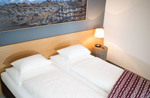 Sankt Anton am Arlberg Cabin | Guest Rated 10/10: Piltriquitron Lodging in St. Anton