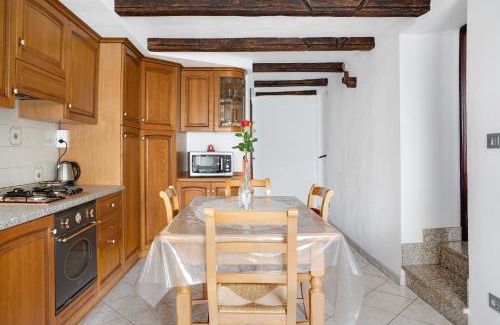 Dronero House | Pet-Friendly Retreat: Pin e Cele with a 9.3/10 Rating
