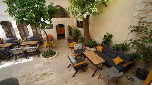 Eyyubiye Hotel | Pin Traveler House