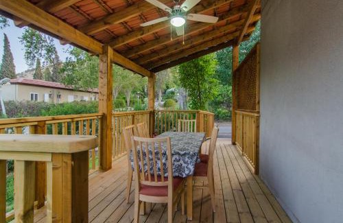 Beit Alfa House | Unwind at Pina BaGilboa: Pet-Friendly Oceanfront Retreat