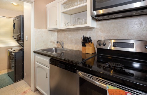 Bella Vista Apartment | Inviting Pinacate 315 by Kivoya: Pool, Spa & Breakfast
