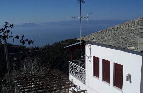 Pinakates House | Experience Authentic Pelion at Pinakates' Big House